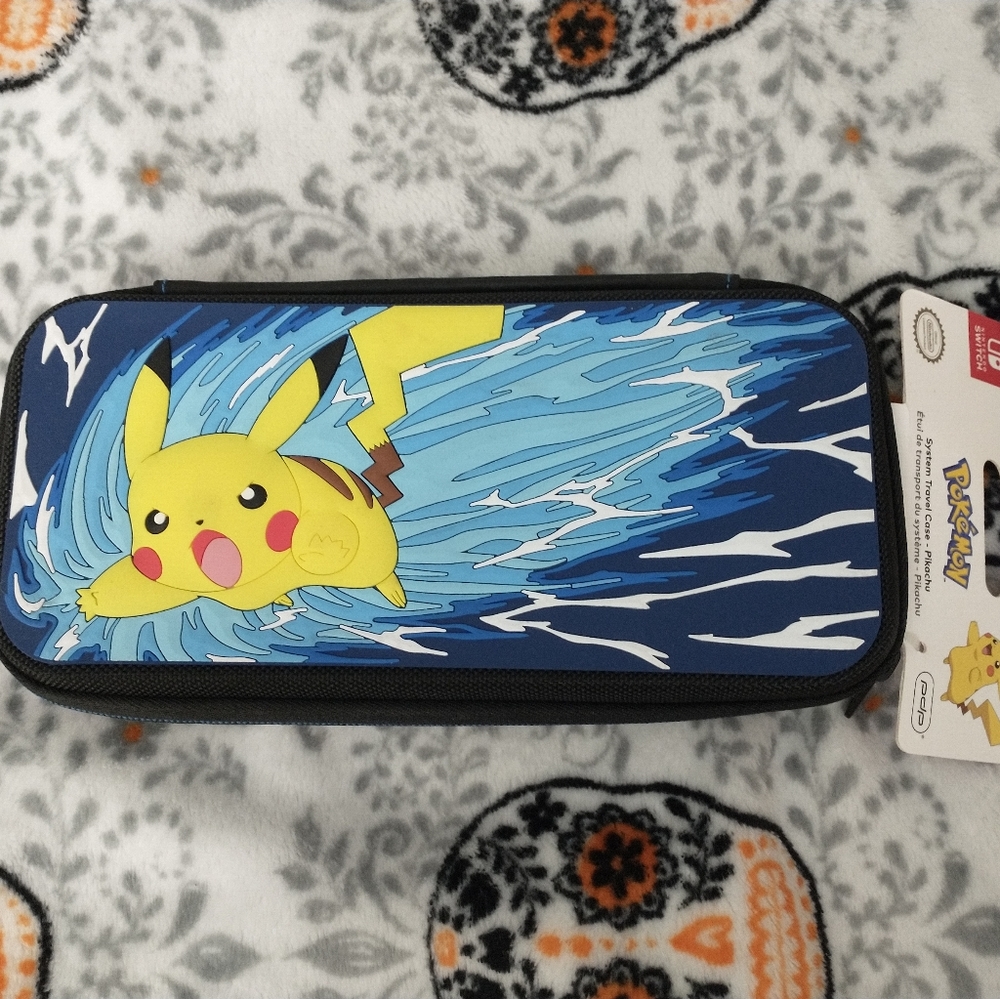 NWT Pokemon Nintendo Switch case